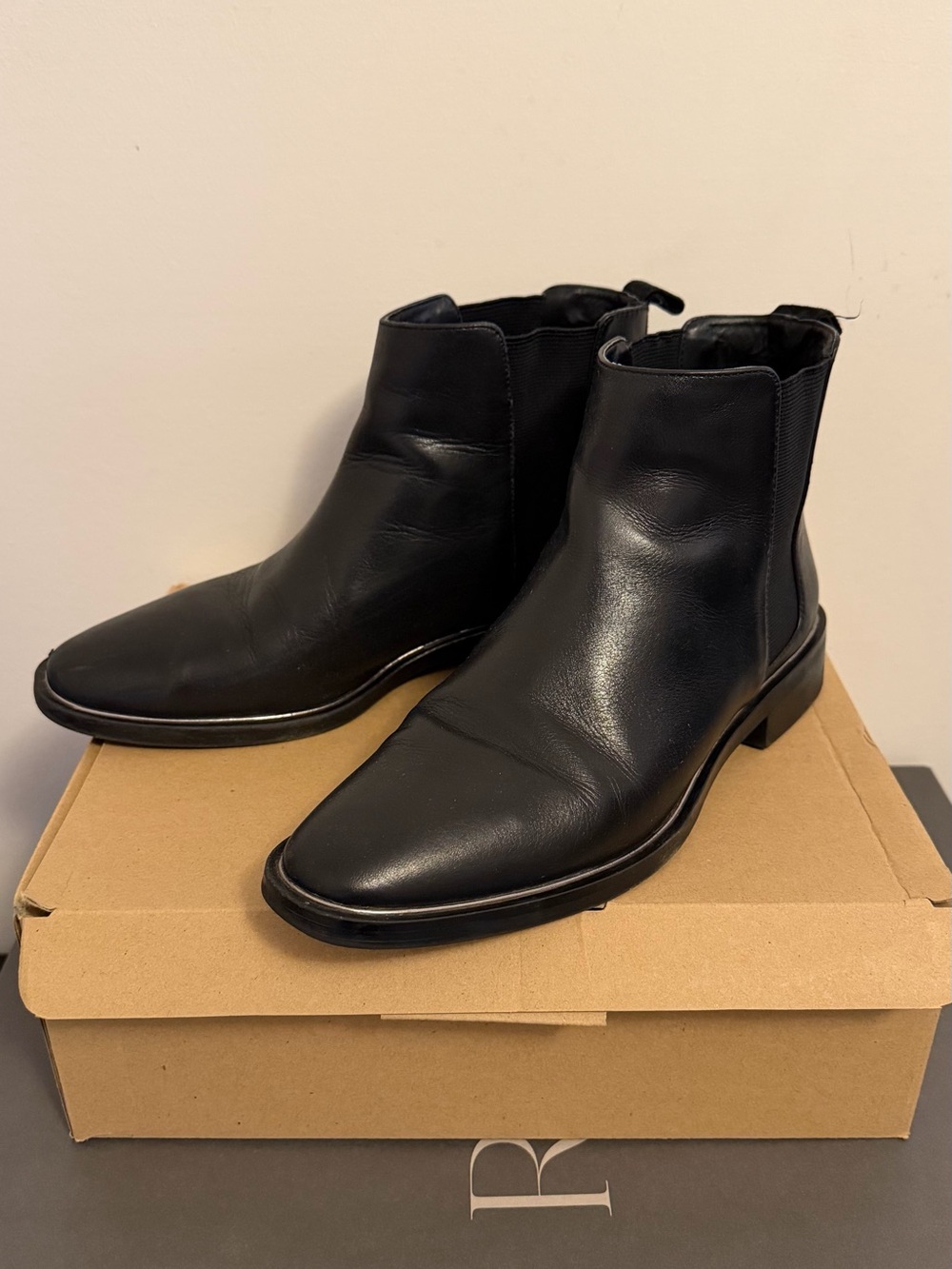 Zara Black Leather Ankle Boot